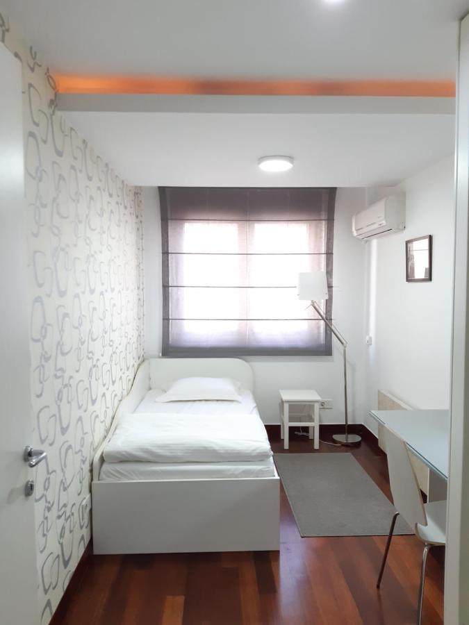 Apartment 18